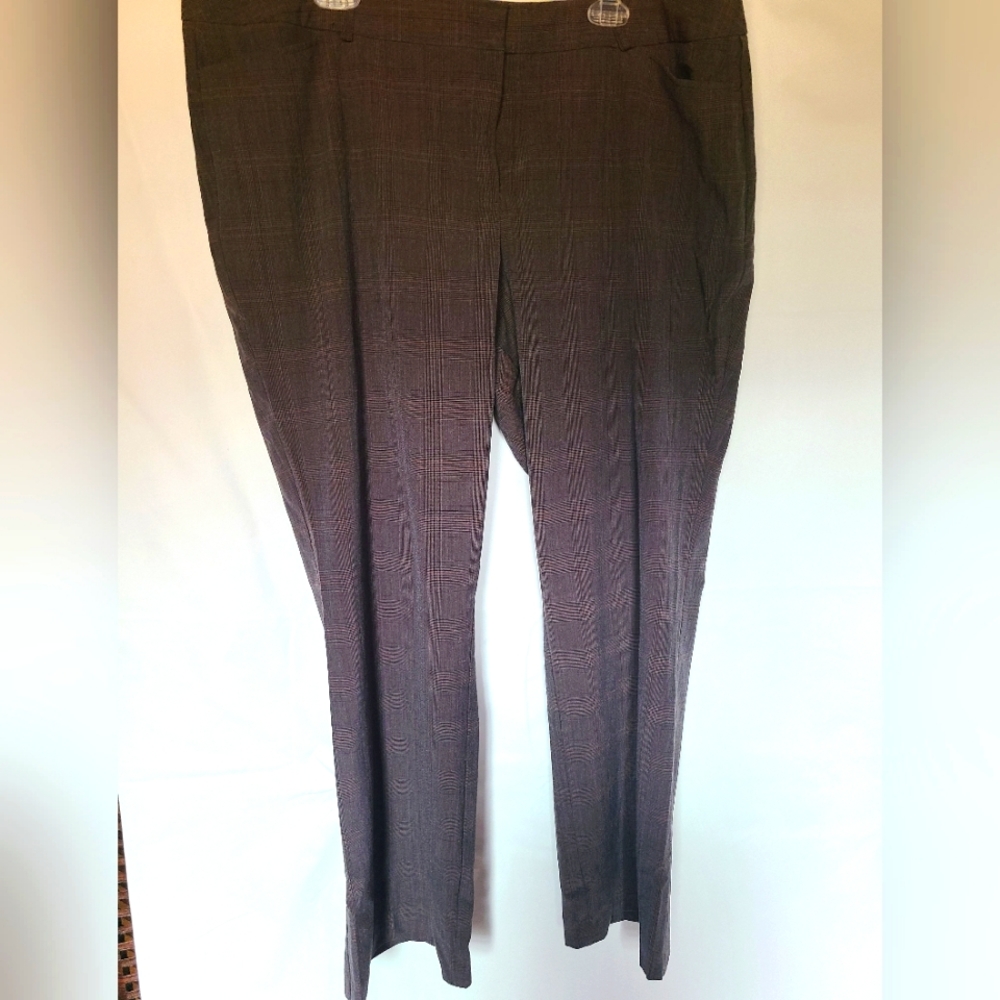 SZ 22W TROUSERS NWOT